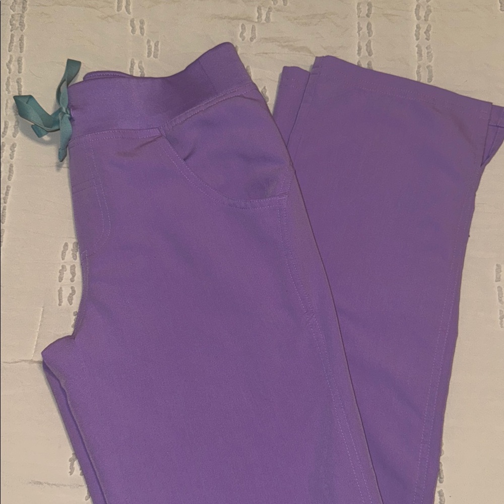 Figs Kade Cargo Scrub Pants